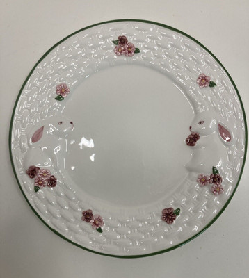 Vtg Avon Bunny Collection Dessert Plate Easter White Floral Bunny 7.25'' NIB