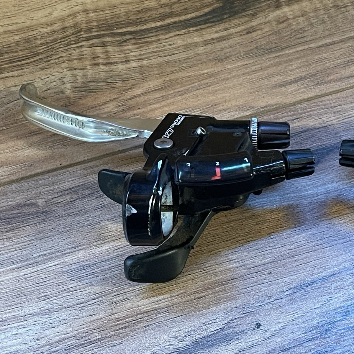 Vintage Shimano Deore LX ST-M567 Shifter Brake Levers 24