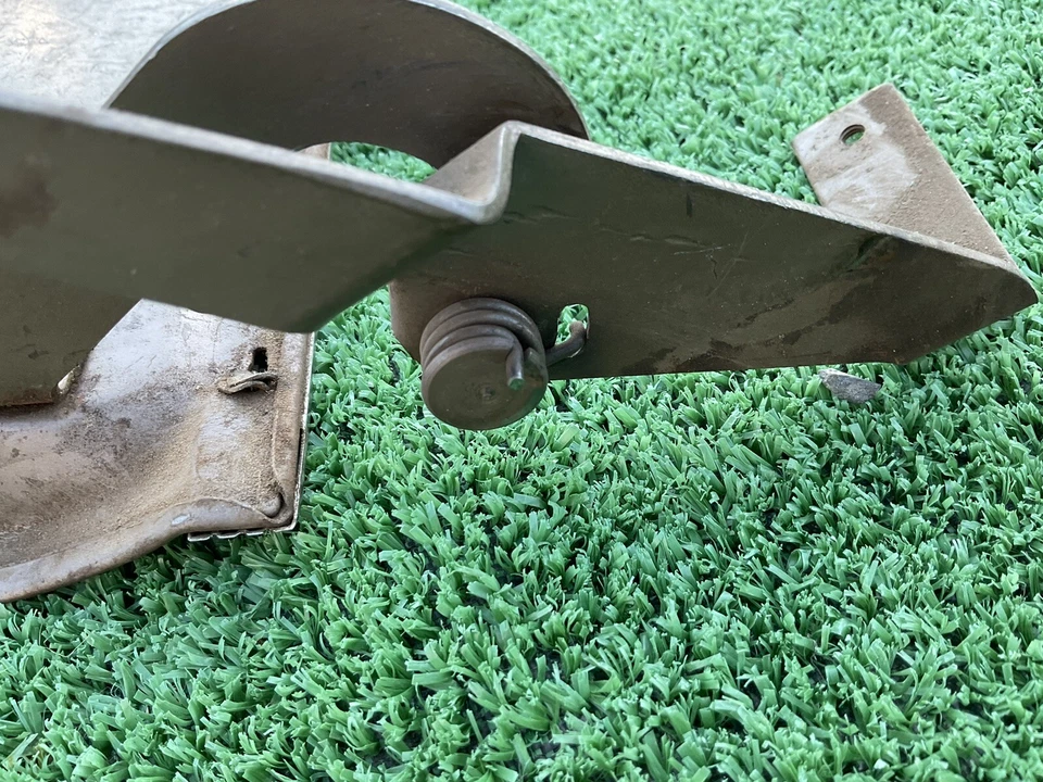 Chevy GMC camión 1942 1947 1946 puerta guantera muy bonita original OEM Foto 4 de 4