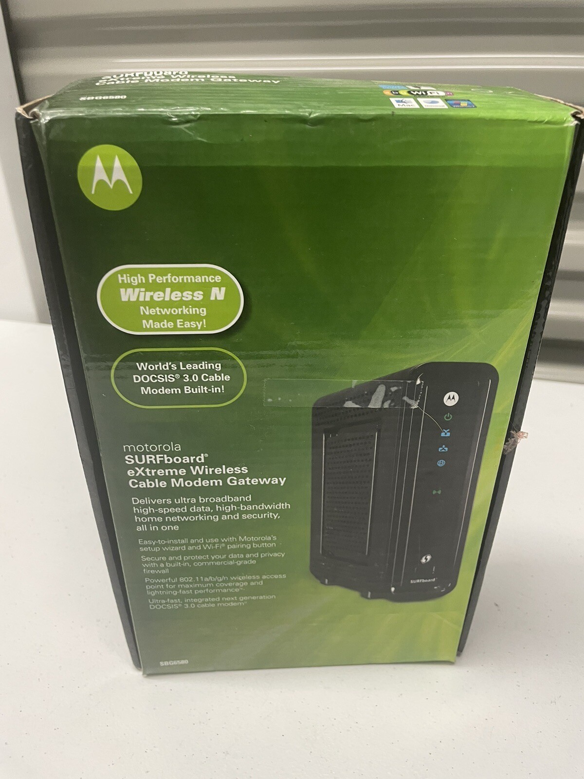 Motorola SBG6580 Surfboard eXtreme DOCSIS 3.0 Wireless Cable Modem