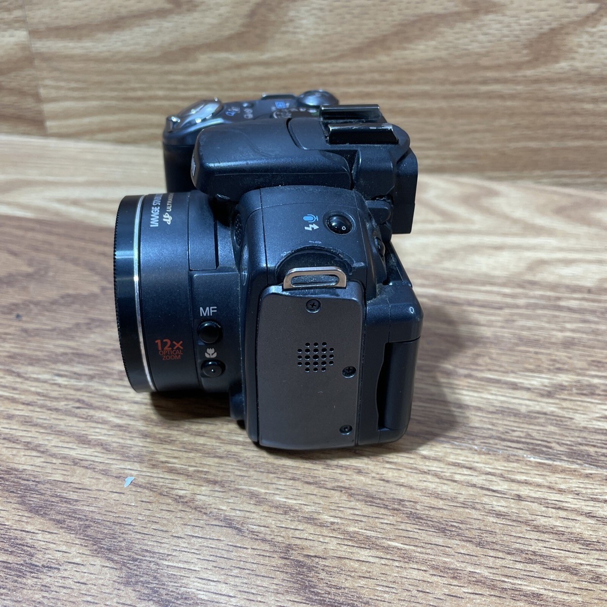 Canon PowerShot S5 IS 8.0MP 12x Optical Zoom Digital Camera PC1234