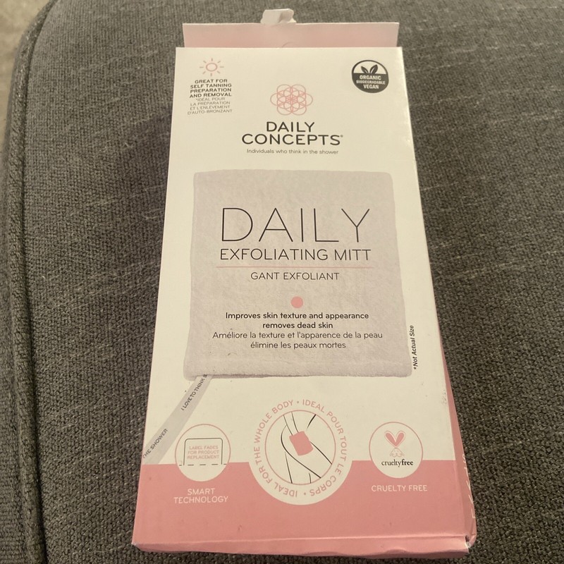✳️ Daily Concepts Daily Exfoliating Mitt Organic NEW ✳️
