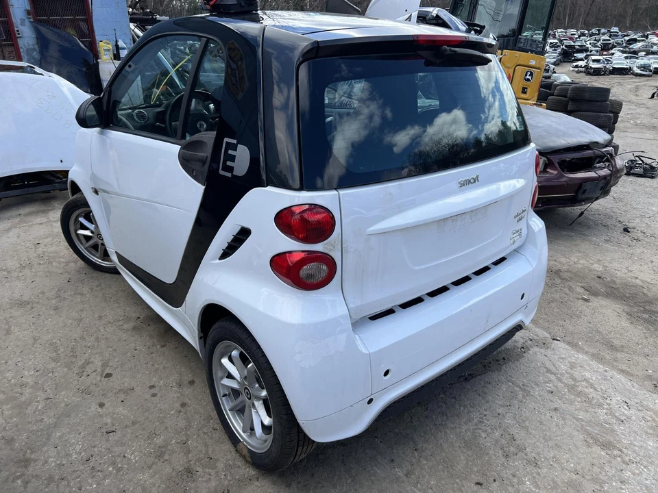 Двигатель в сборе/мотор SMART FORTWO 13 14 15 16 ЭЛЕКТРОДВИГАТЕЛЬ - Изображение 3 из 4
