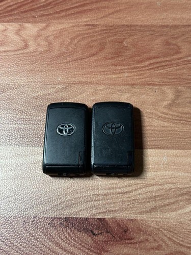 Toyota JDM Genuine Smart Key 2pcs Set 2Button Used OEM F/S