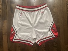 Pantaloncini da basket vintage Reebok autentici CHICAGO BULLS taglia 34