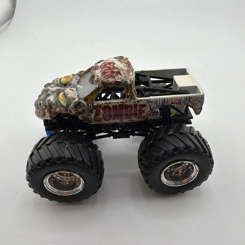 *RARE* Vintage Hot Wheels Monster Jam Zombie 1:24 Scale Monster Trucks