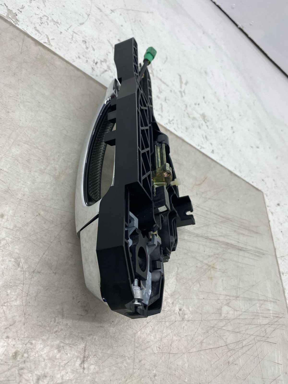 2010-2020 BENTLEY MULSANNE OEM REAR LEFT EXTERIOR DOOR HANDLE CHROME 3Y0837885