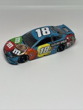 LOOSE 2019 18 Kyle Busch M M's Hazelnut Joe Gibbs Toyota 1/64 NASCAR Diecast