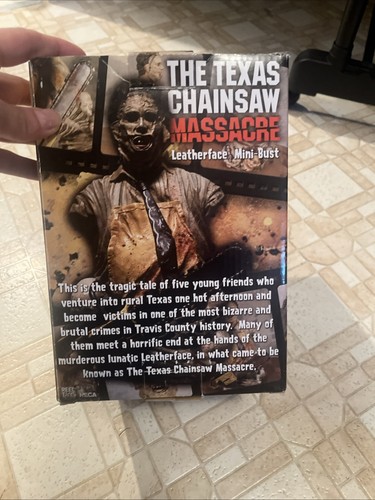 Neca The Texas Chainsaw Massacre Leatherface Mini-Bust Like New Rare - Picture 5 of 9