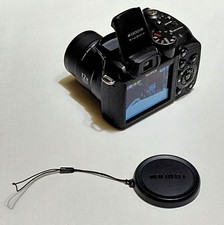 Fujifilm Finepix S1000 FD Digital Camera 10.0 Mega Pixels , No Strap  Works EX