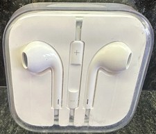 Genuine Vintage Apple iPhone Wired Earphones 3.55 mm Jack Plug Sealed in Case