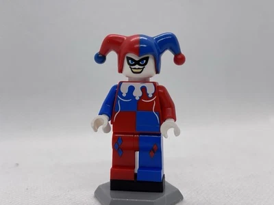Lego - Harley Quinn (Red and Blue Variant) 2006 Custom (UV Printed) Minifigure - Image 1 of 4