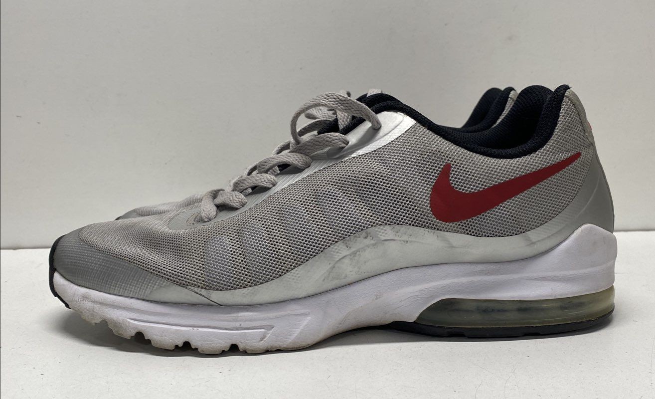 Nike Gray/red Solid Sneaker Athletic Sneaker Men … - image 1