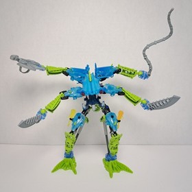 LEGO Bionicle NOCTURN 8935 Barraki 2007 Mahri Nui Loose Complete Box and Manual
