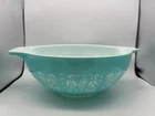 Vtg 444 PYREX TURQUOISE Blue Amish Butterprint Cinderella 4 Qt Mixing Bowl