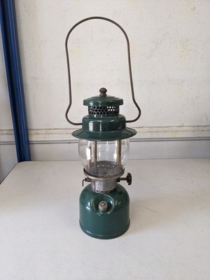 Coleman 242C Lantern Green  Fount & Vent 1963 - Very clean
