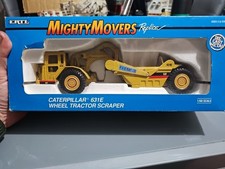 ERTL 2430 Caterpillar 631E Wheel Tractor Scraper 1:50 Scale