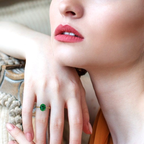 2.5Ct Oval Cut Simulated Emerald Solitaire Engagement Ring, 14K Yellow Gold - Picture 5 of 11