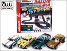 Auto World Rallye 4x4 Four Lane 12' Slot Car Set Wireless Controllers