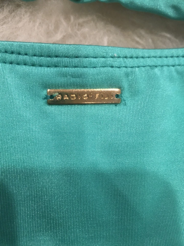 Radio Fiji Green Bikini Set M - Image 2 of 4