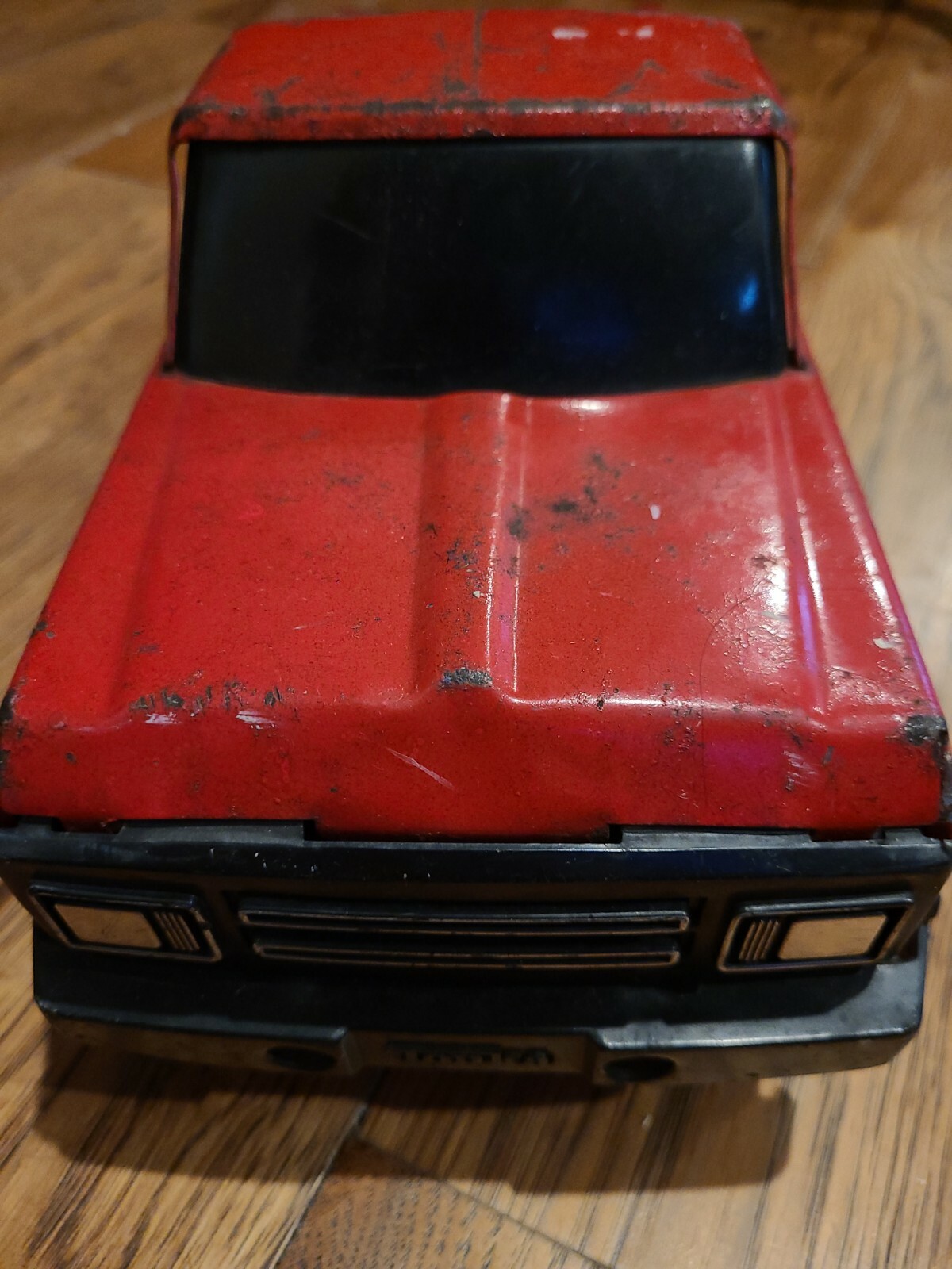 Tonka Red  Pick Up Truck Early 1970’s Pressed Metal 