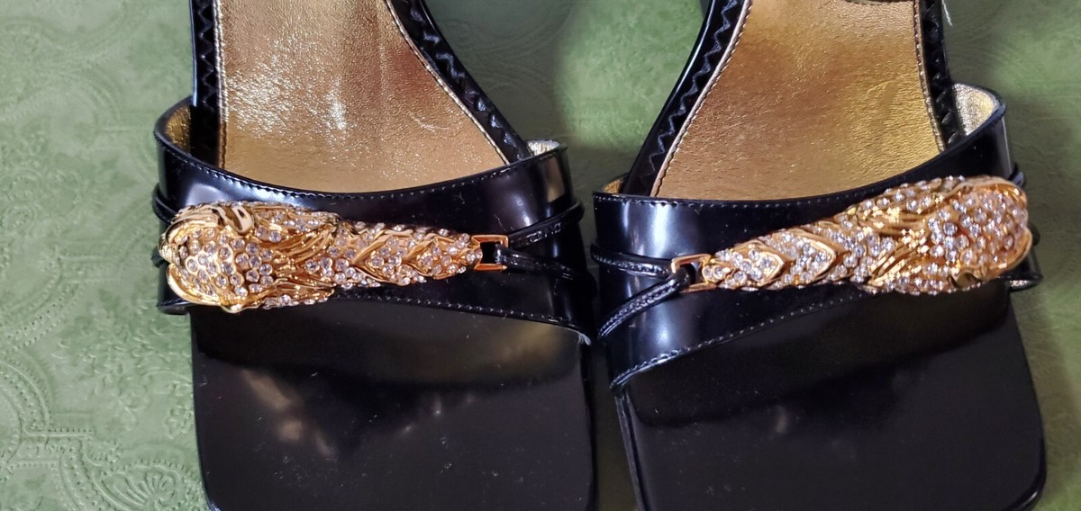 GUCCI エナメルウェッジソール NIB Gucci black patent leather tiger head wedge sandals IT