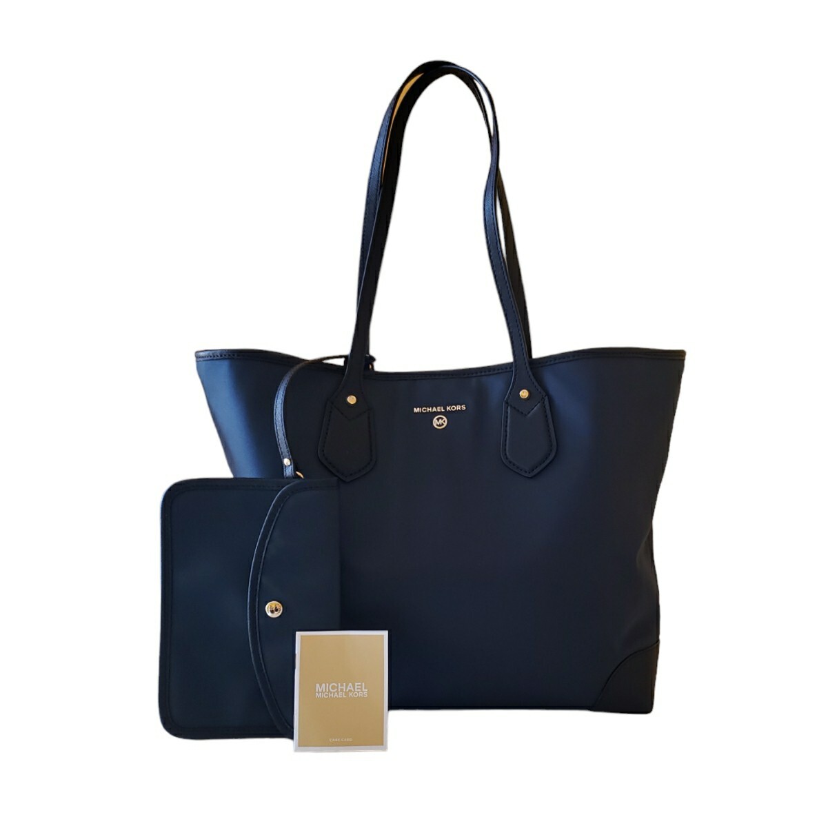 MICHAEL KORS HANDBAG display picture 2