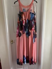 ladies maxi dress size 22