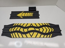 Life Like 9 Inch Slot Car Track And Transformer Plus Obstacle Track