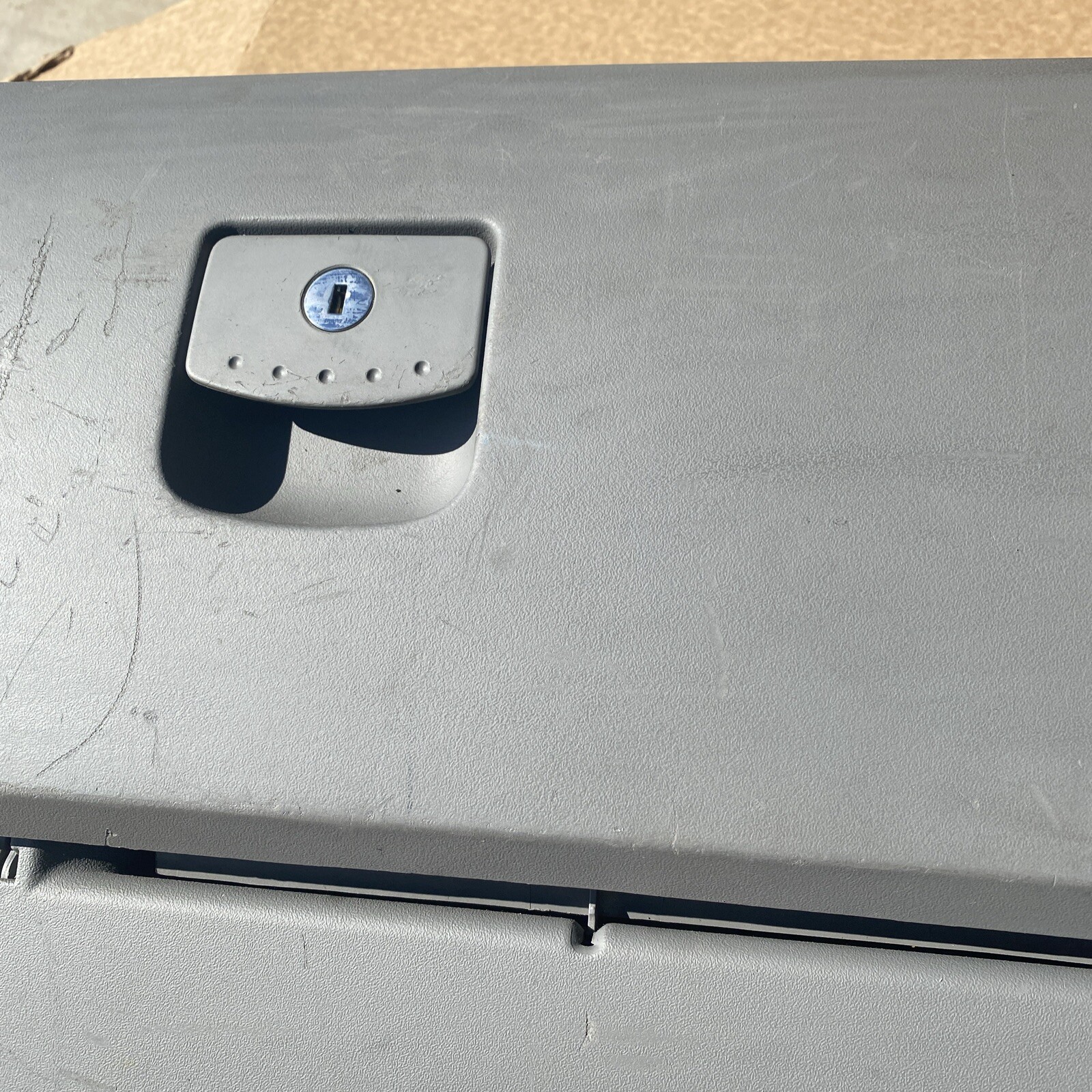 19982010 VW VOLKSWAGEN BEETLE Glove Box Door Gray OEM eBay