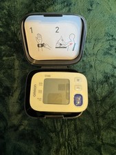 Omron RS4 Blutdruckmessgerät für das Handge...