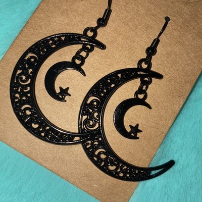 Black Crescent Moon Shaped Earrings. Unique, Party, Cute, Festive, Halloween.