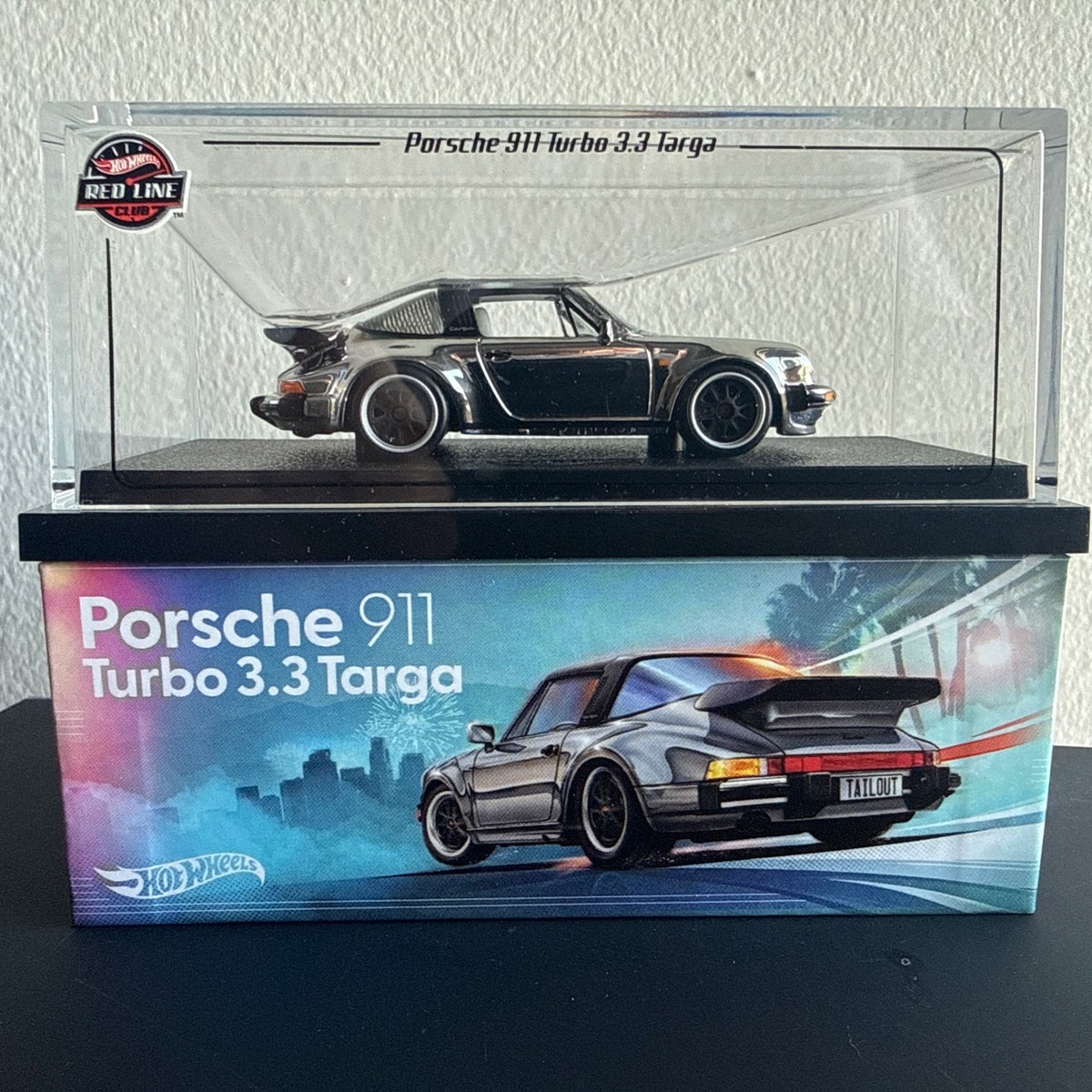 CHASE Hot Wheels RLC Exclusive 1988 Porsche 911 Targa Turbo SILVER