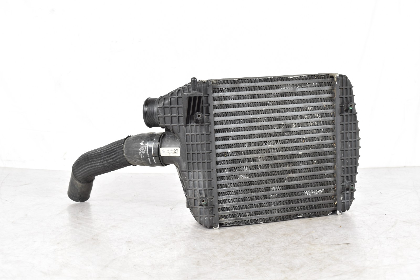 14-17 MASERATI GHIBLI 3.0 FRONT PASSENGER RIGHT RH SIDE INTERCOOLER ID 16474840
