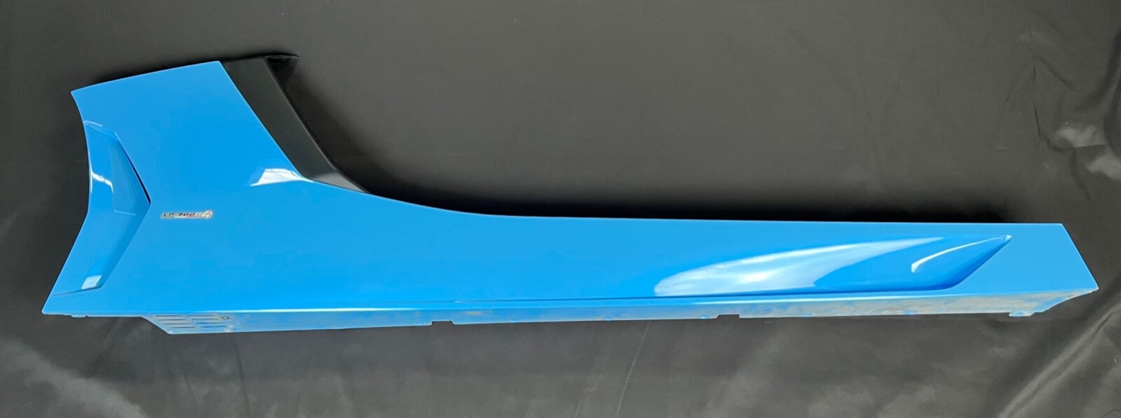 2016 Lamborghini Aventador LP700-4 Blu Cepheus: right rocker panel 