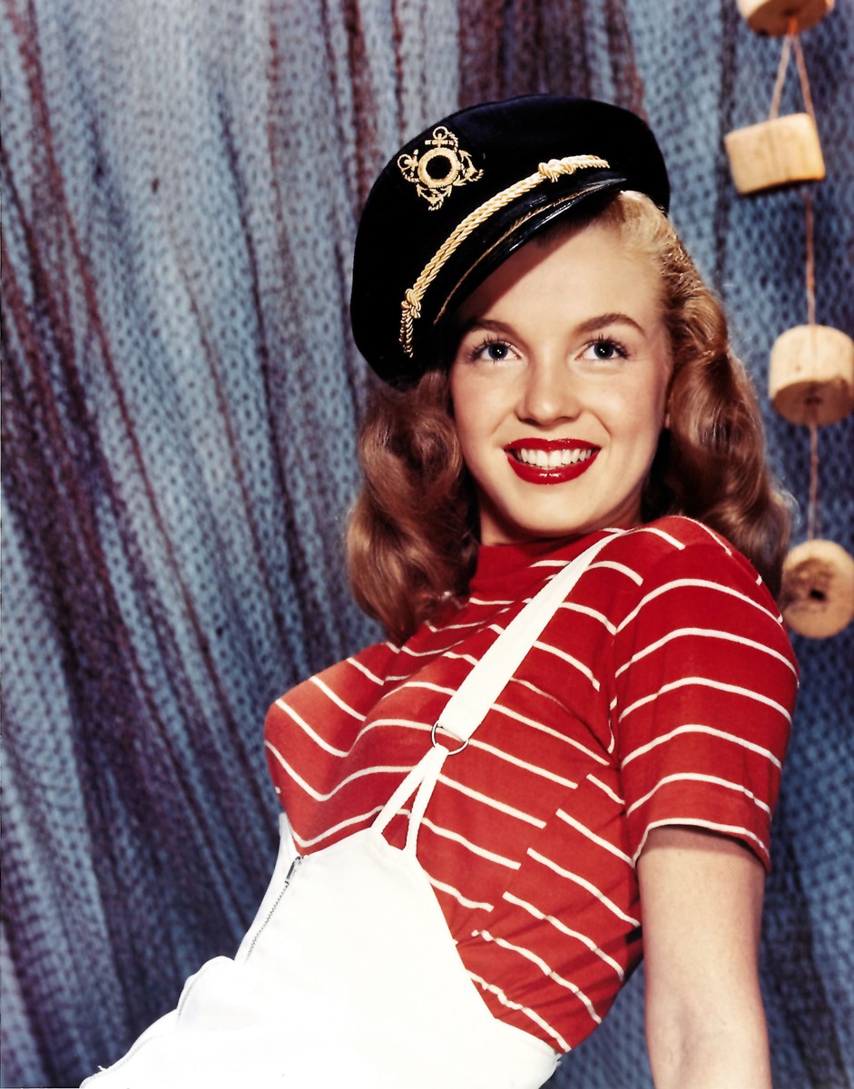 Norma Jeane's Transformation into Marilyn Monroe in Vibrant Color