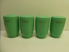 4 VINTAGE DUPERITE BAKELITE ART DECO FLOUR SUGAR SALT PEPPER CANISTERS SHAKERS