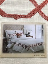 Tommy Bahama TRELLIS Ivory  Crimson Twin Duvet - NEW