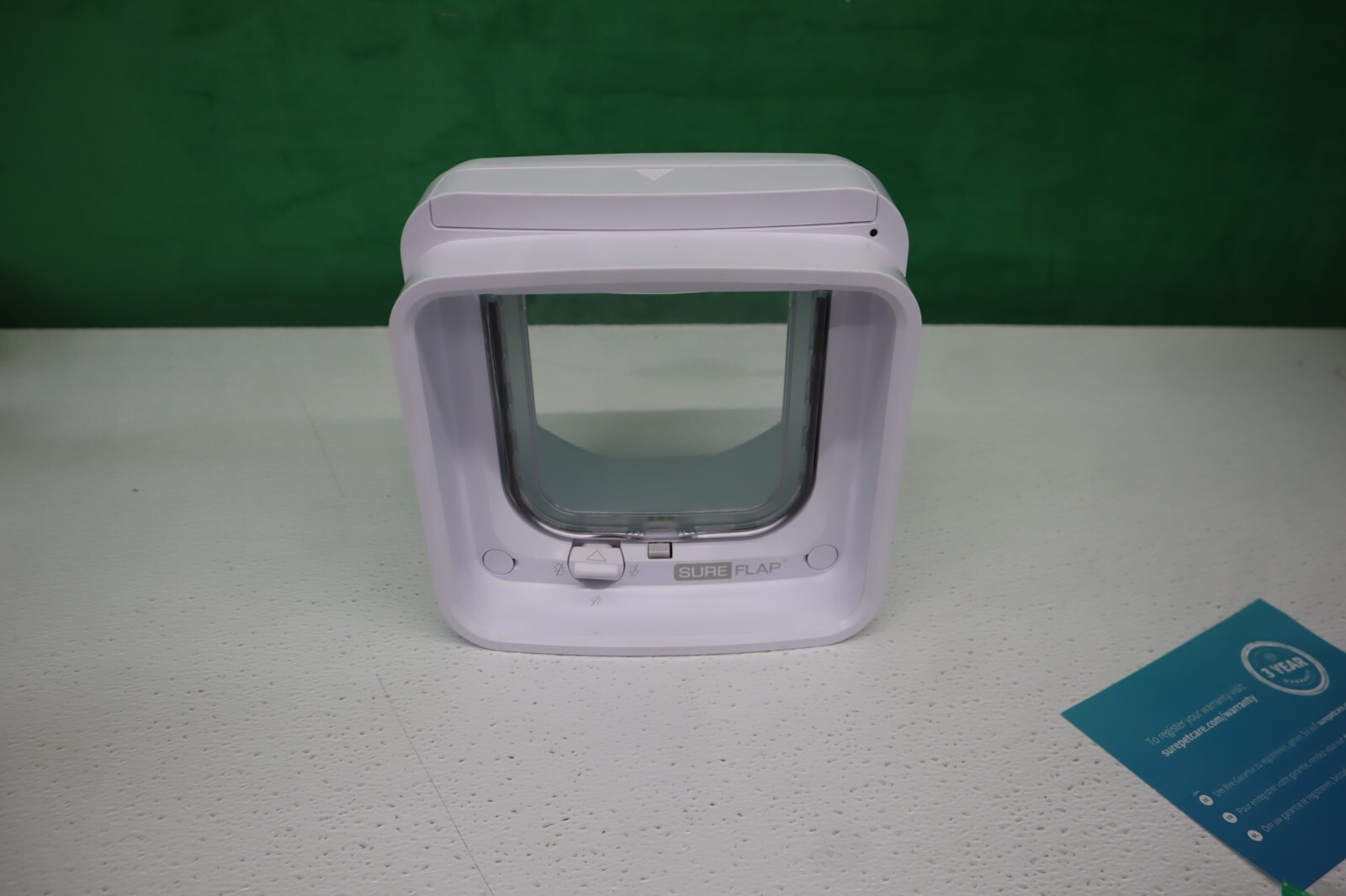 SureFlap DualScan Microchip Cat Flap Door White DSCF001 Open Box eBay