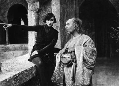 Nielsen Asta Actress Denmark Scene from the movie 'Hamlet' as H- 1921 Old Photo