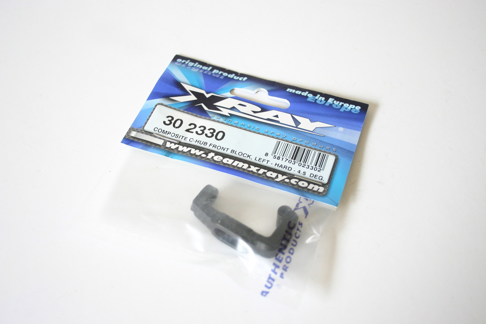 Xray T1 Composite C-Hub Front Block, Left - Hard 4.5 Deg - 302330