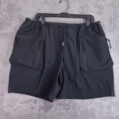 NIKE Tech Super Lightweight Cargo Shorts Mens Size LARGE Black Hiking