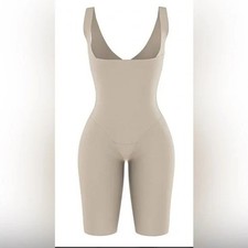 NWT Leonisa Women's Beige Undetectable Step-In Mid-Thigh Body Shaper Size L 3175