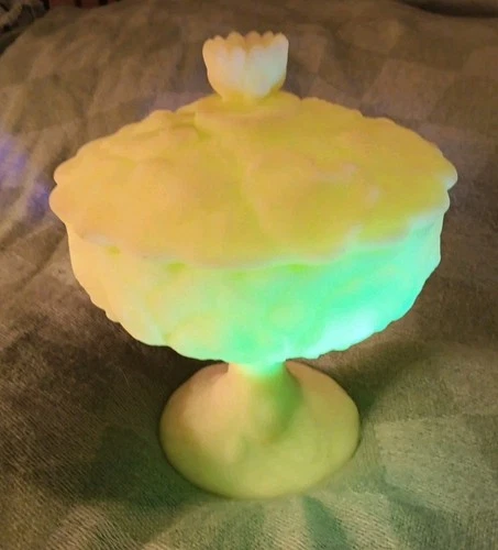Fenton Uranium Glass Water Lilly 7" Lidded Candy Dish UV Reactive Custard Glass