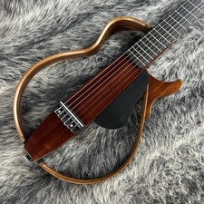 Yamaha SLG200NW NT Silent Classical Nylon Chitarra a Corde con Custodia Morbida