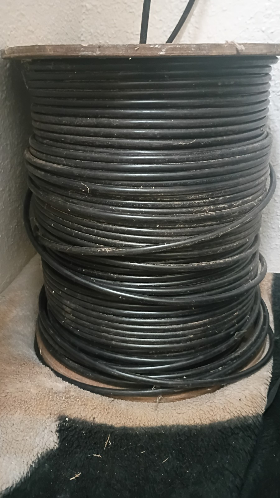 1,000 ft Spool Belden 8305 Multi-Pair Shielded Cable - 994 ft Remaining New