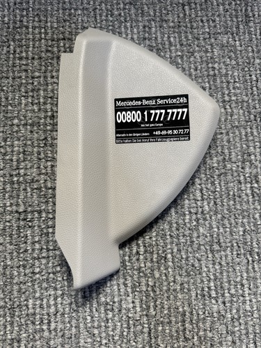 Mercedes W204 Verkleidung des Armaturenbrett