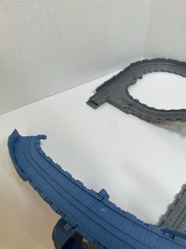 Thomas & Friends THE GREAT QUARRY CLIMB TRAIN SET Take-N-Play Along BMQ *READ* - Picture 4 of 9