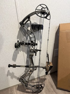 Bowtech SR6 60# Loaded RH