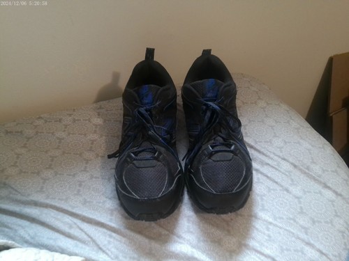 New Balance All Terrain hiking running shoes cush excel condition . 10.5 4 E